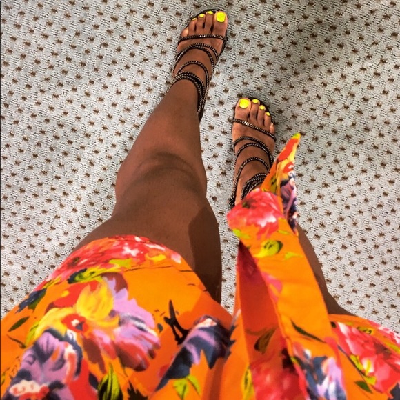 Meet your Posher - Picture 4 of 7